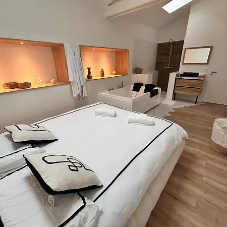 Un Toit Pour 2 Apartman *