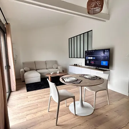 شقة Un Toit Pour 2 *