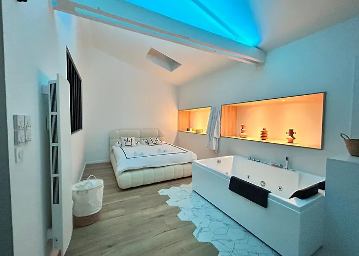 شقة Un Toit Pour 2 Le May-sur-Evre