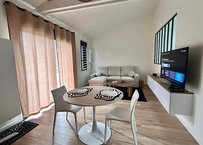 شقة Un Toit Pour 2 Le May-sur-Evre